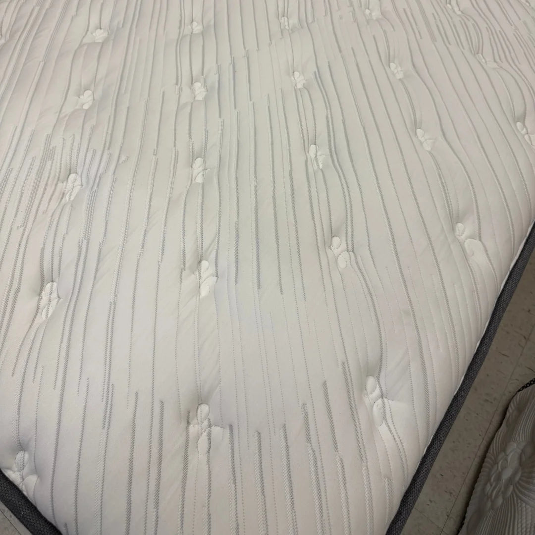 Hudson Deluxe Mattress 14"